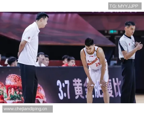 宋妮娜:从荧幕新星到时尚偶像的华丽蜕变之路